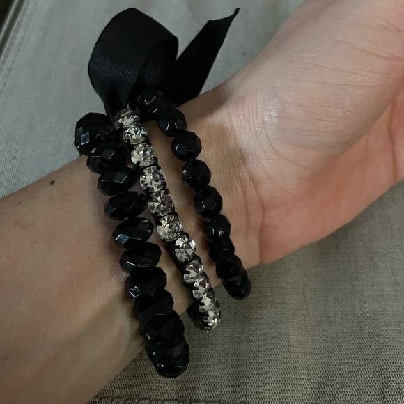 Set of 3 bracelets 2 black 1 silver with diamond studs with a cute black ribbon - Picture 3 of 5
